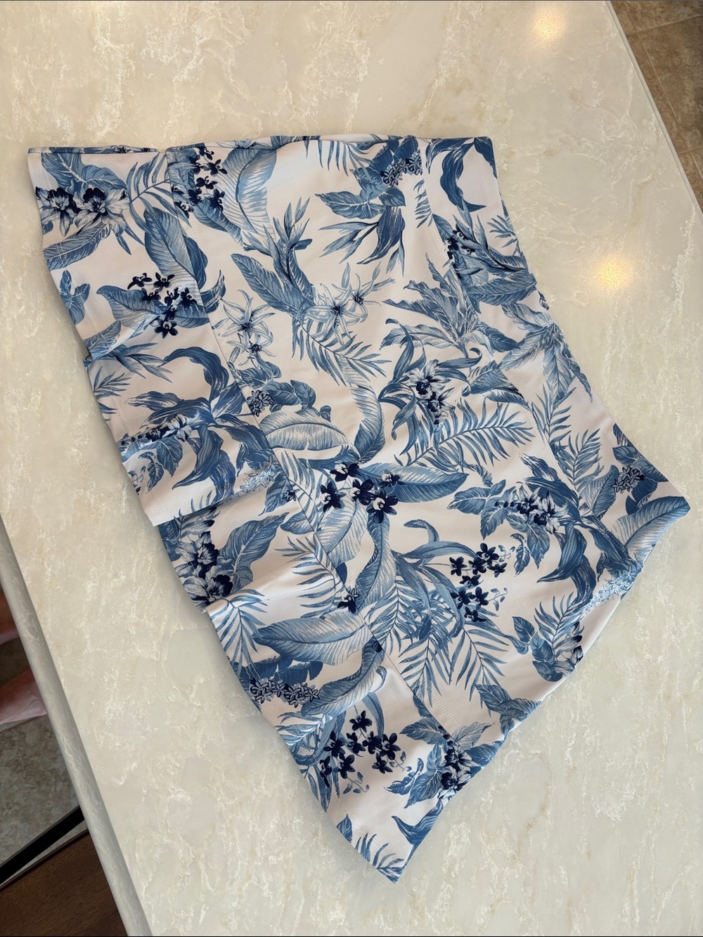 Tommy Bahama Golf White and Blue Tropical Hybrid Skirt - large